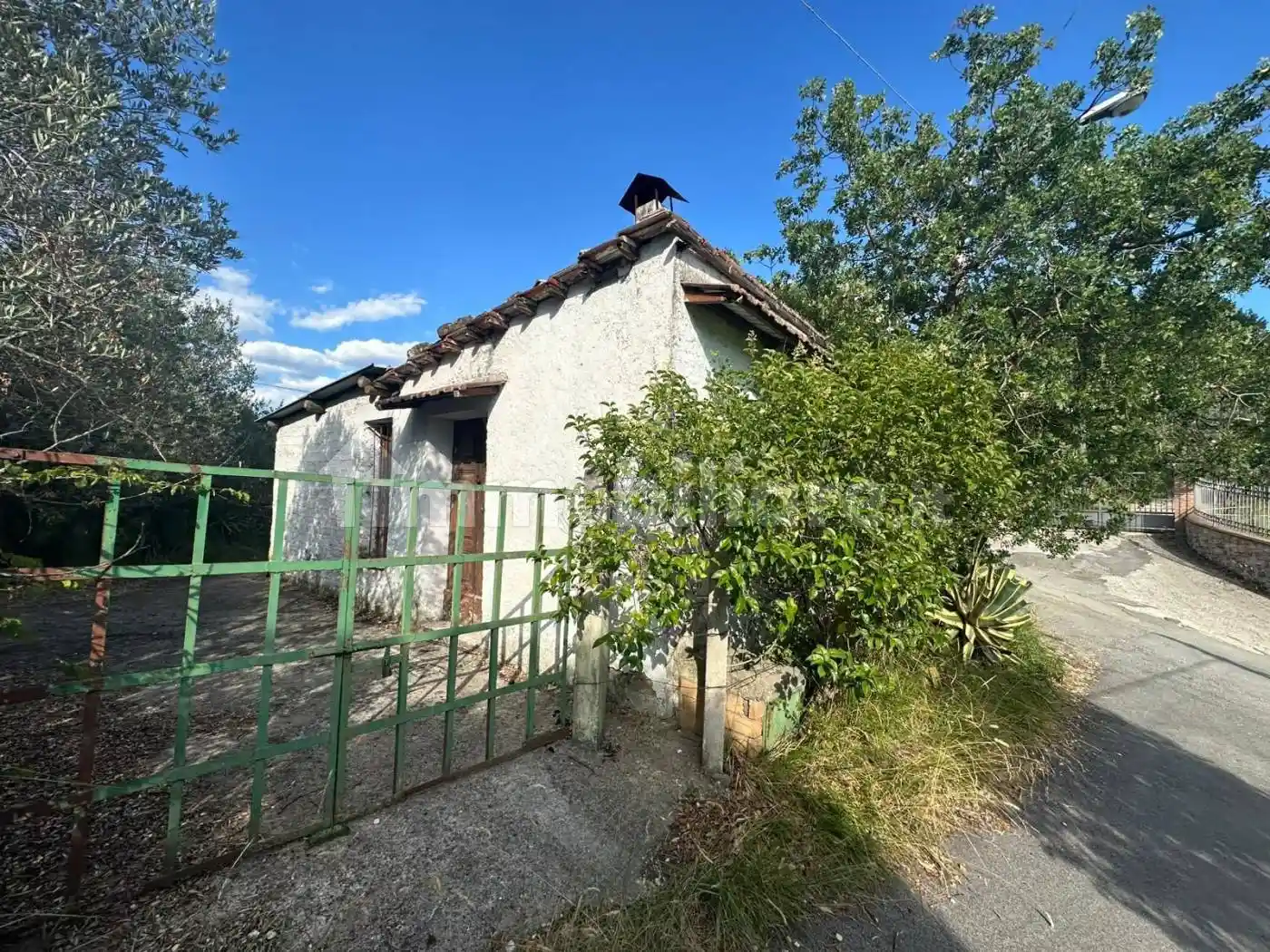 Rustico - Casale in vendita a Terni