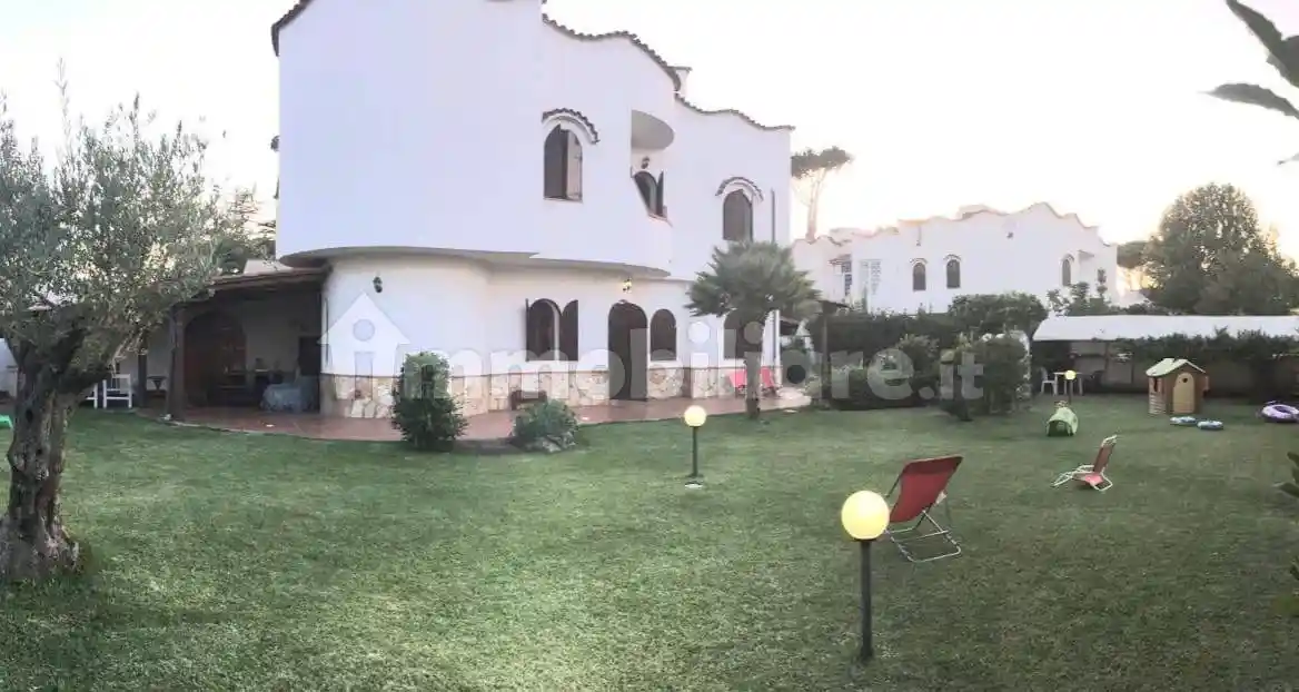Villa in vendita a Terracina