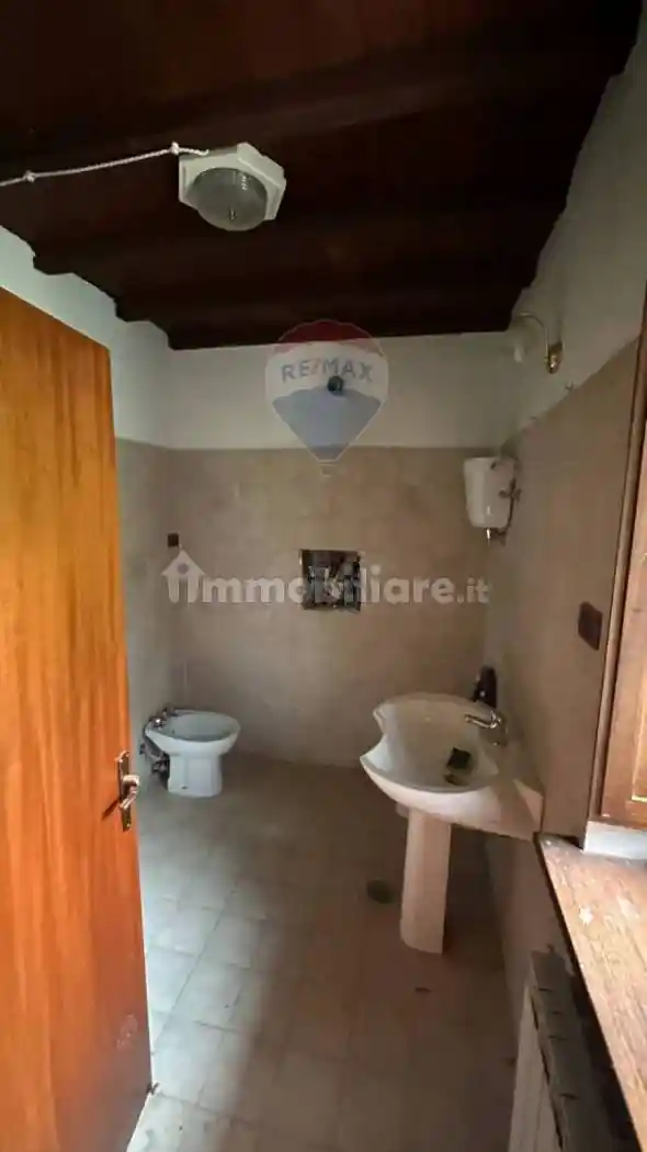 Rustico via Flaminia Nord - frazione Palazzaccio snc, Ponte Santa Lucia, Colfiorito, Annifo, Foligno - foto 4