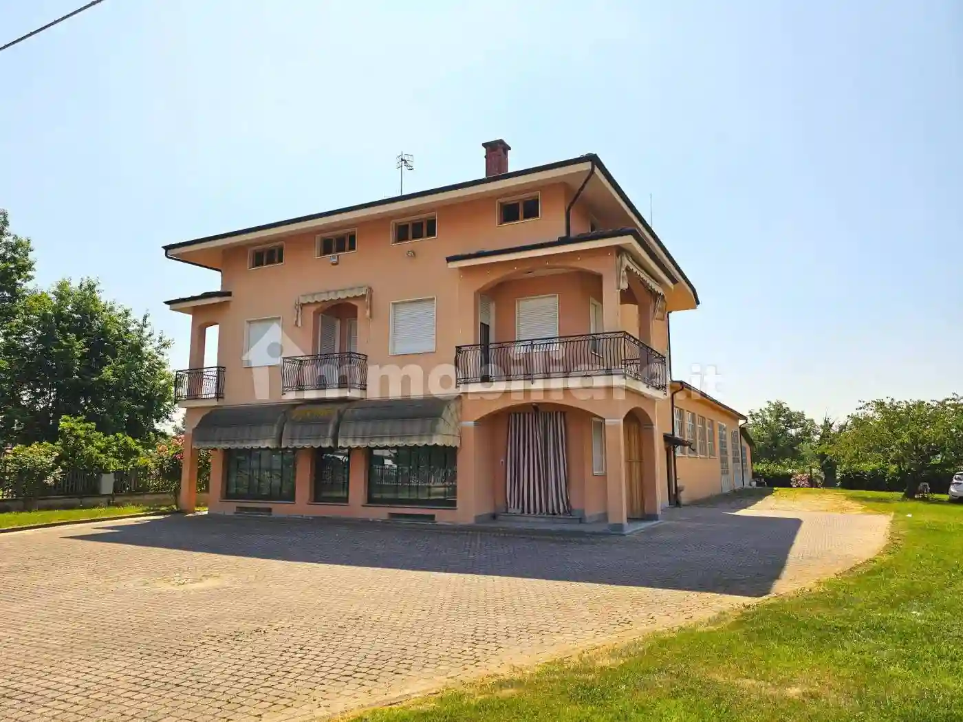 Villa - foto 2