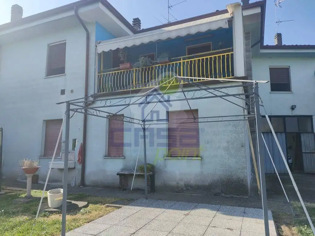 Terratetto unifamiliare via Ardigò 49, Casteldidone - foto 3