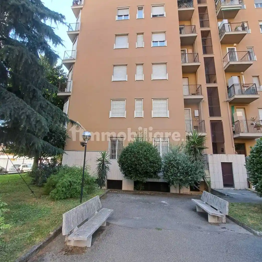 Trilocale via Rosalba Carriera 5, Giambellino, Milano - foto 3