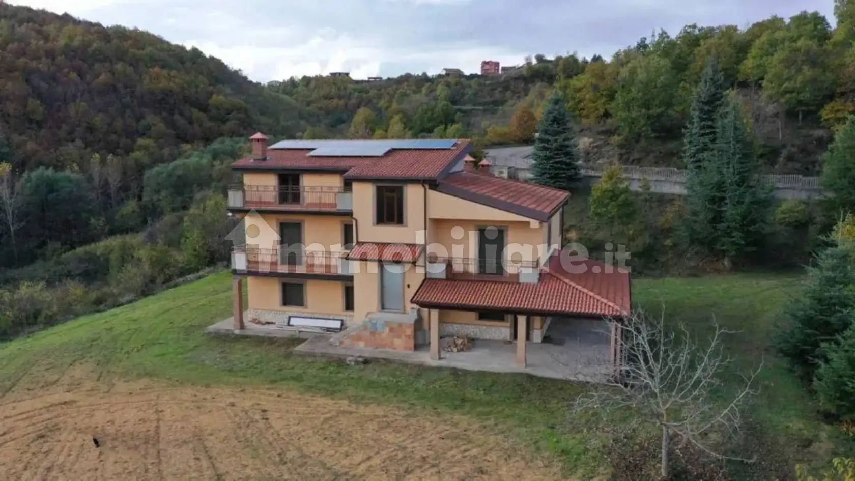 Villa in vendita a Acri