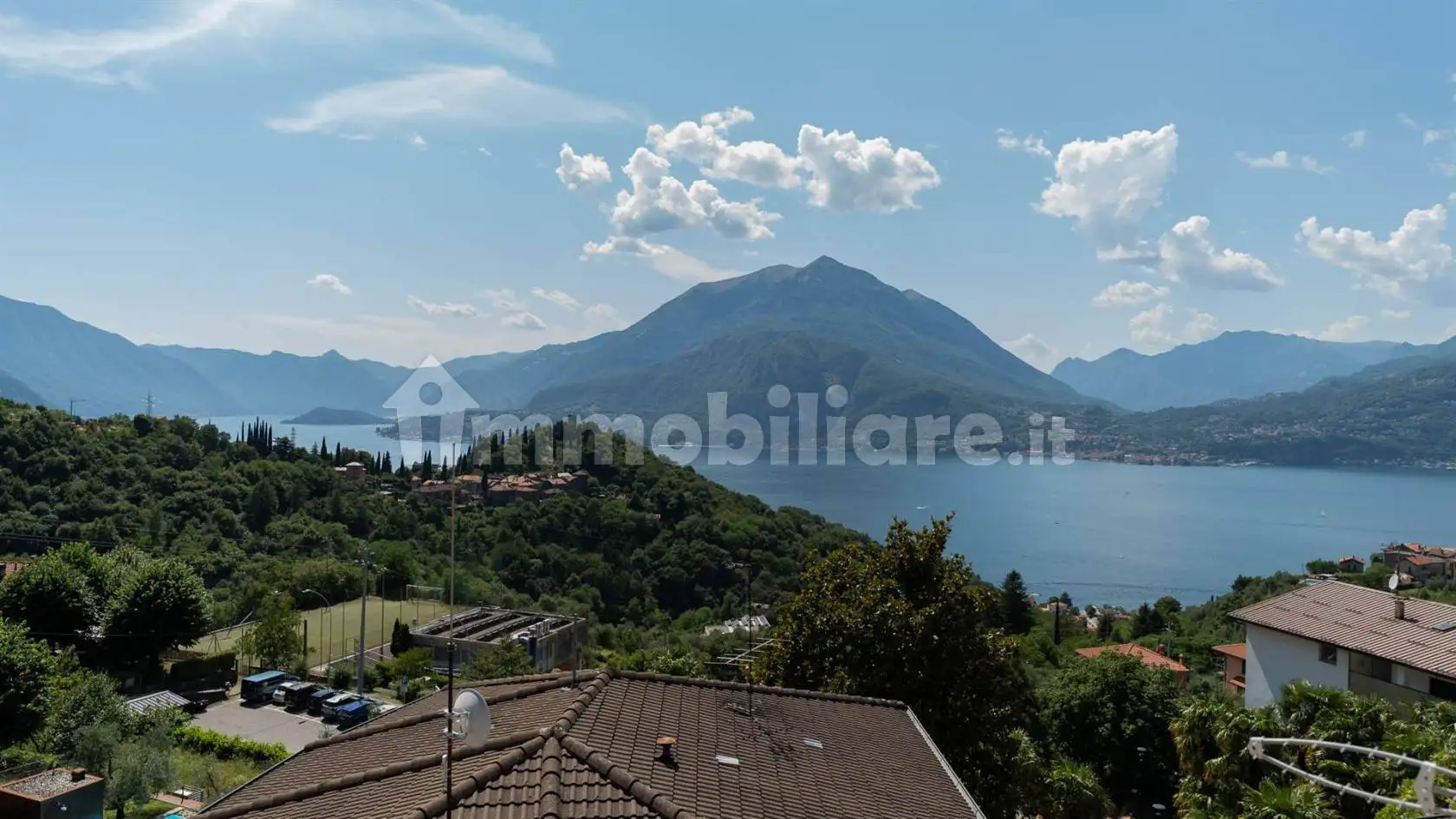Casa indipendente in vendita a Varenna