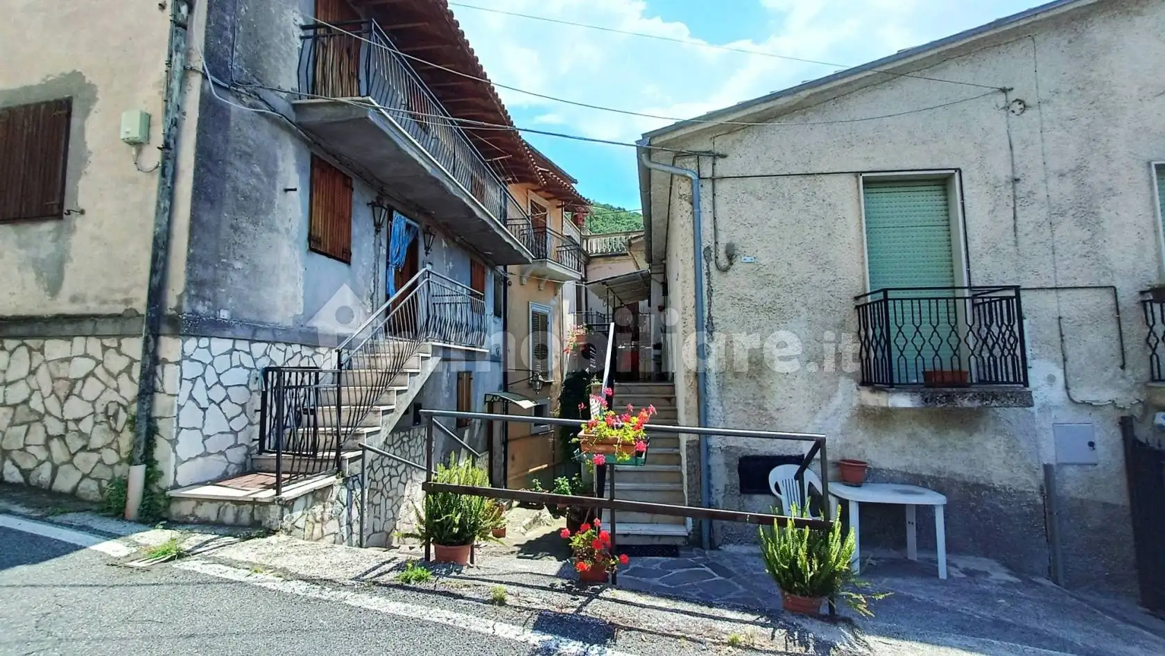 Appartamento in vendita a Rivodutri