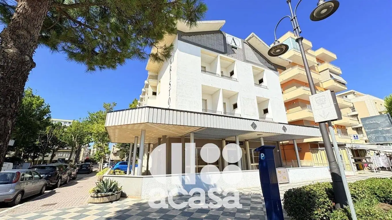 Palazzo - Edificio in vendita a Cesenatico