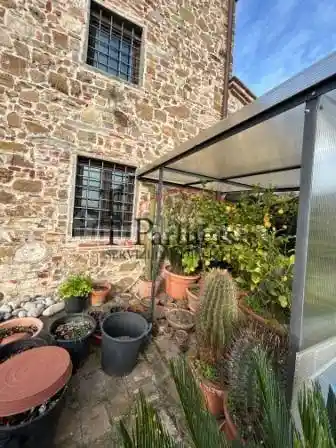 Casa indipendente in vendita a Firenze