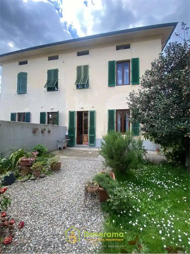 Villa in vendita a Lucca