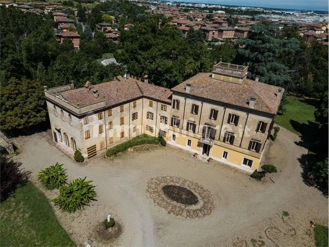 Villa in vendita a Fiorano Modenese