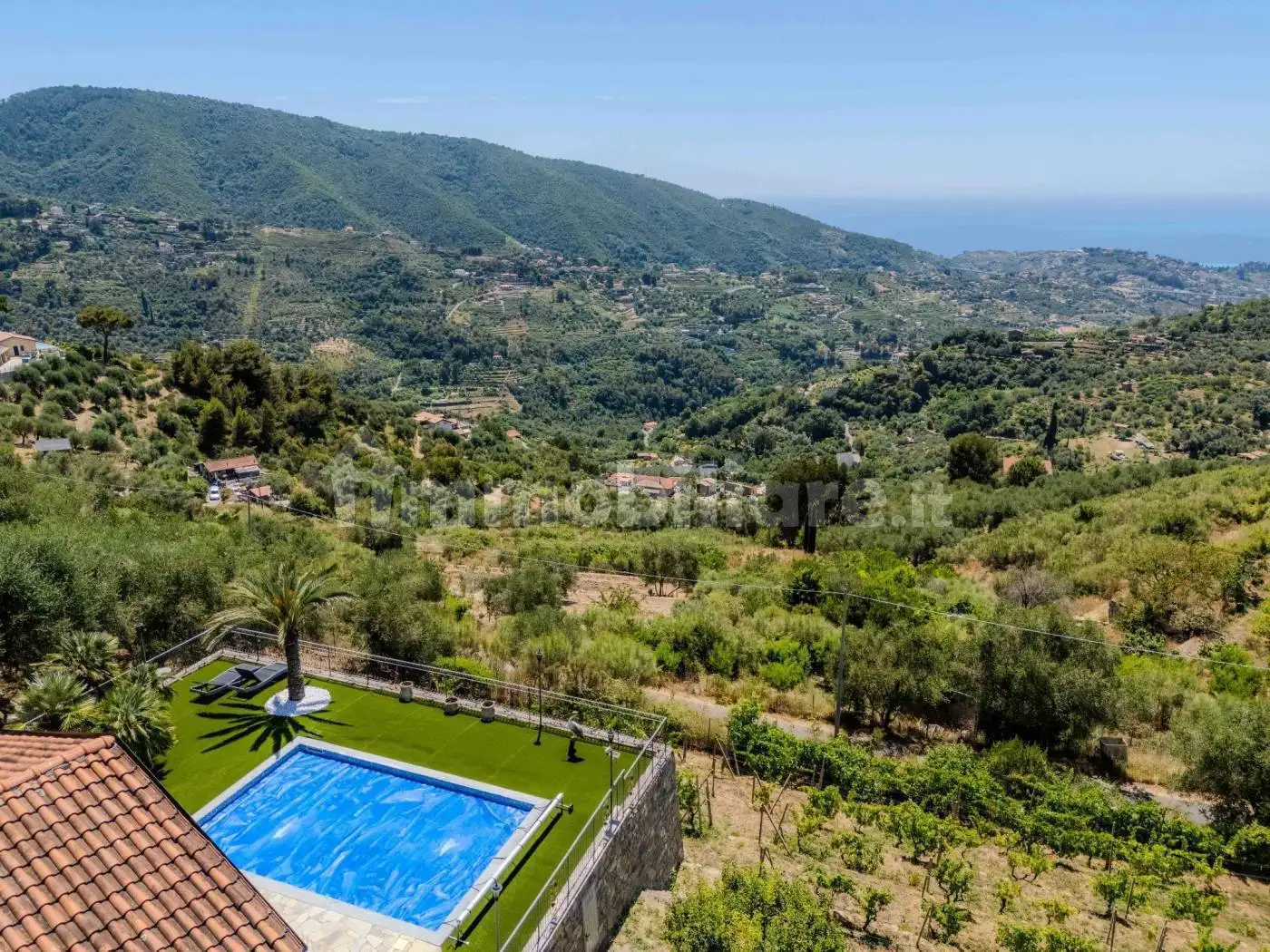 Villa in vendita a Vallebona