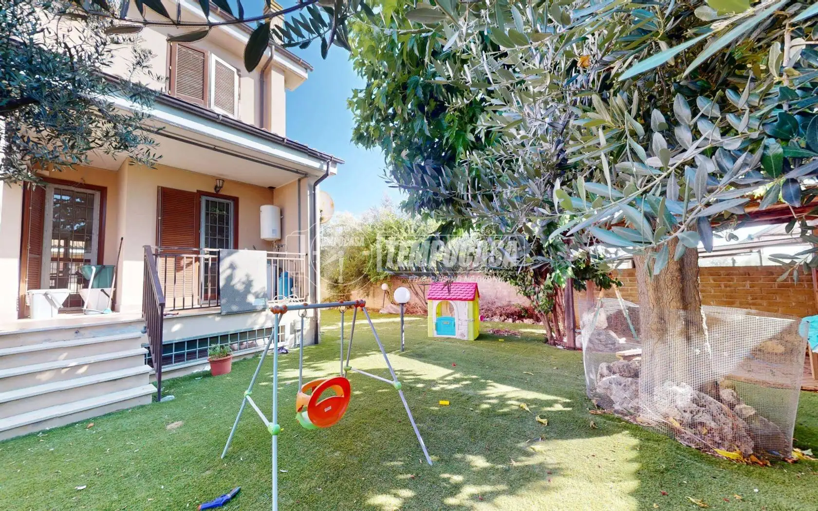 Villetta a schiera in vendita a Ladispoli