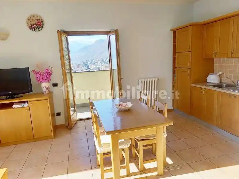 Trilocale via Nazionale Nord 35, Colico - foto 3