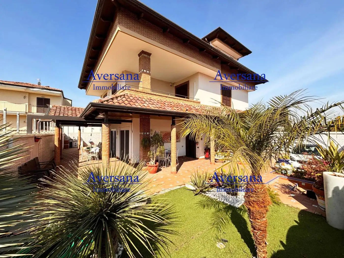 Villa in vendita a Trentola-Ducenta