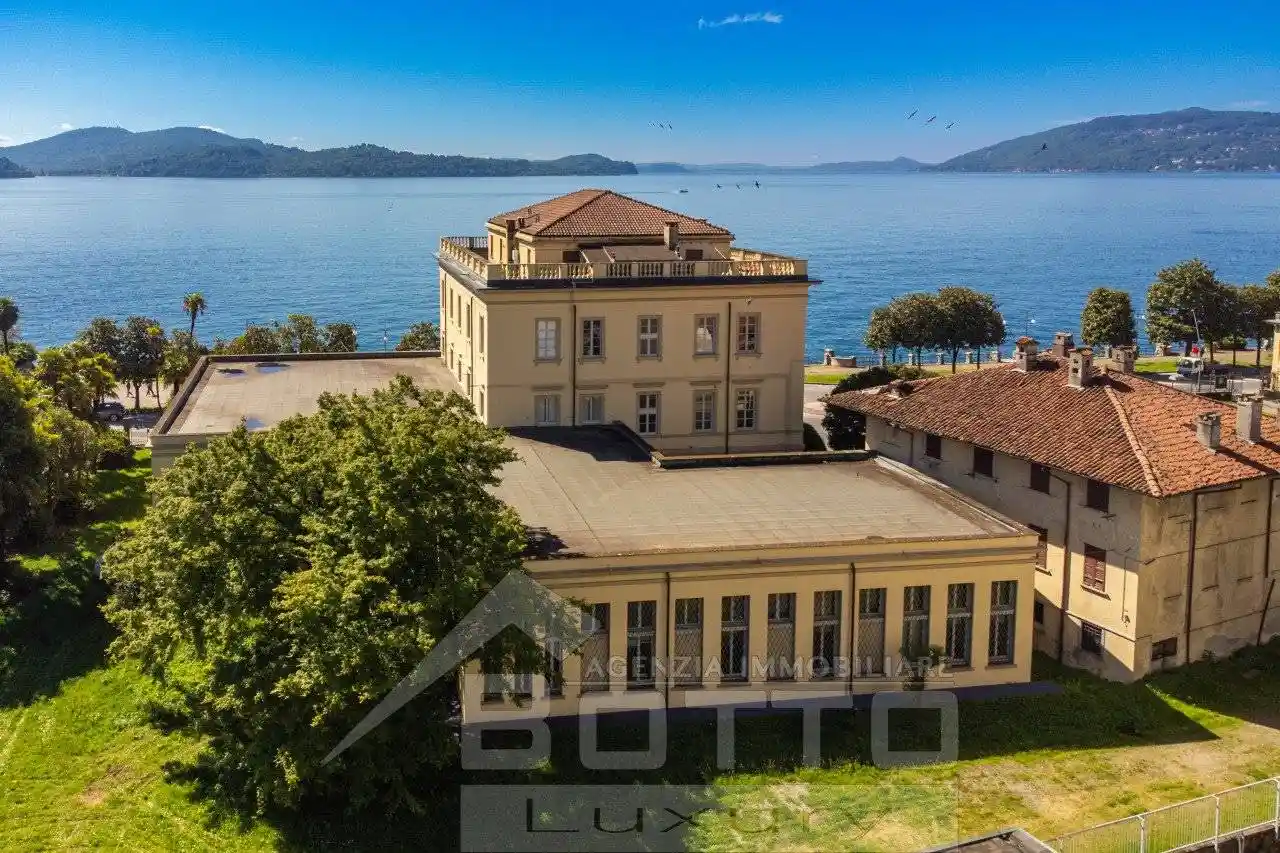 Attico - Mansarda in vendita a Verbania