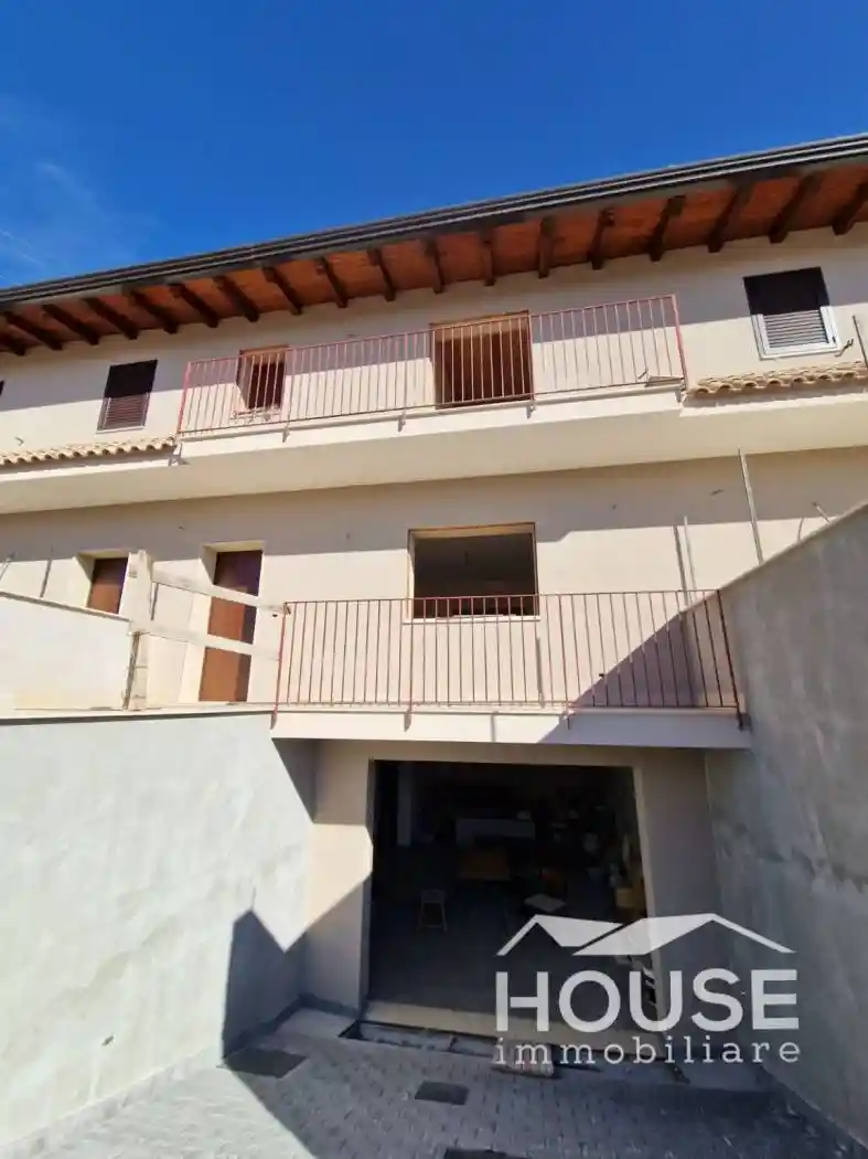 Villetta a schiera in vendita a Belpasso