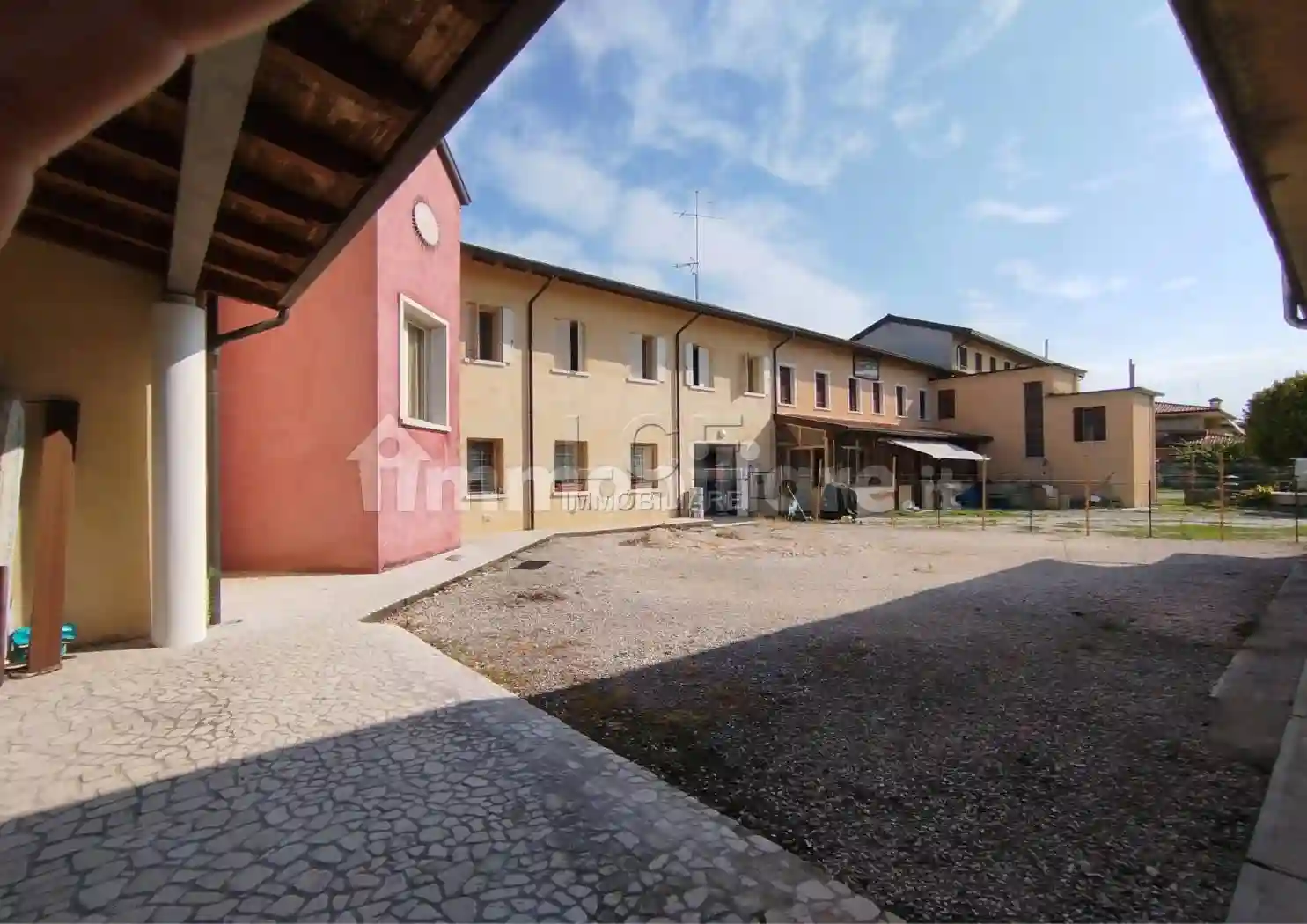 Villetta a schiera - foto 2