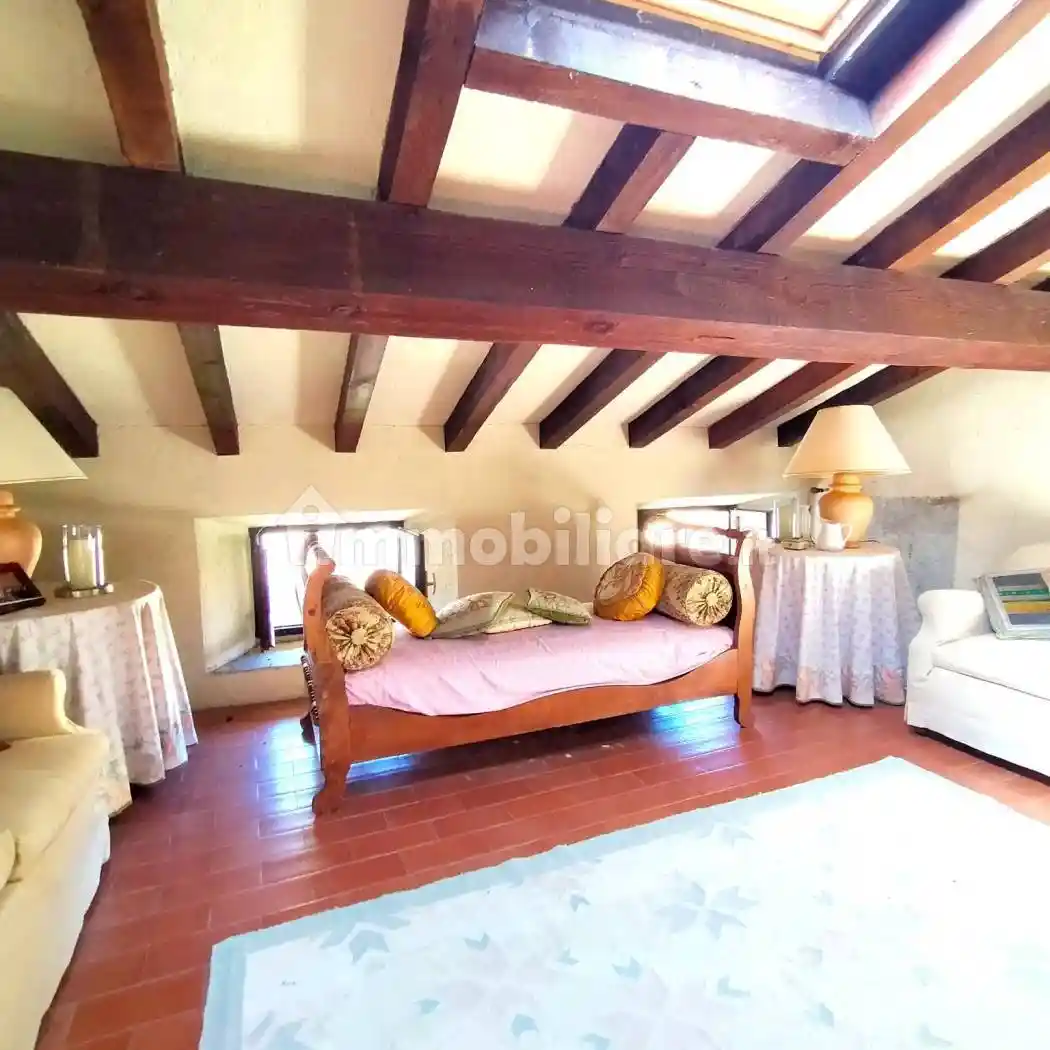 Casa indipendente in vendita a Medesano