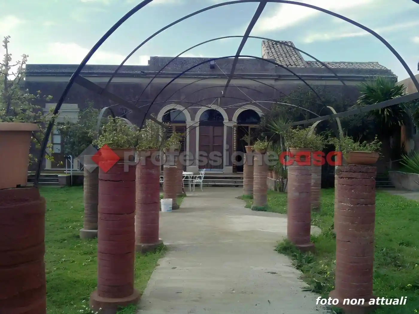 Rustico - Casale in vendita a Camporotondo Etneo