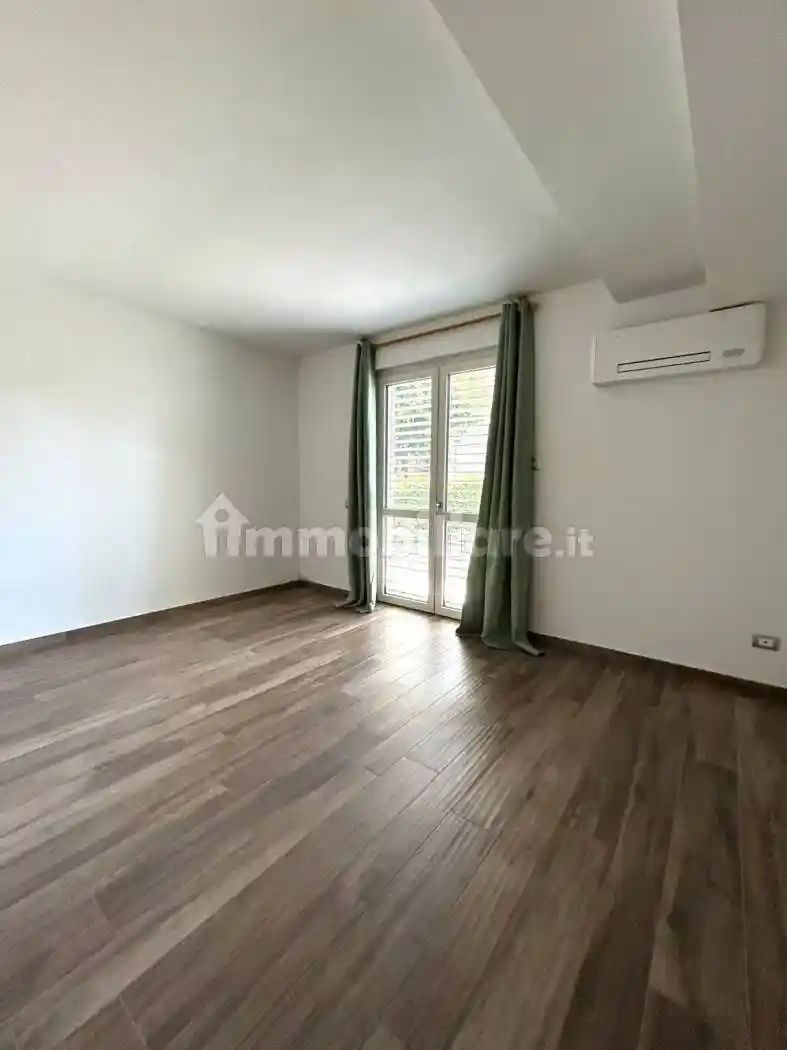 Trilocale via Don Carlo Roveda, Viale Europa, Varese - foto 3