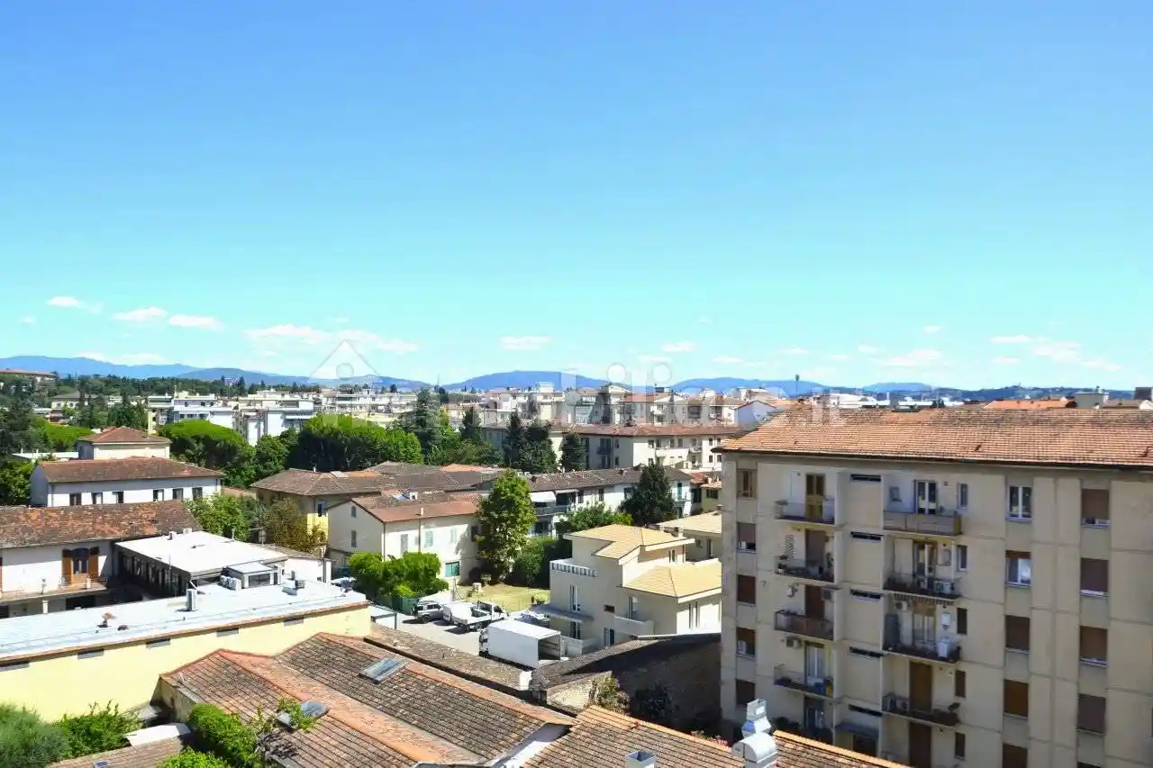 Appartamento in vendita a Firenze
