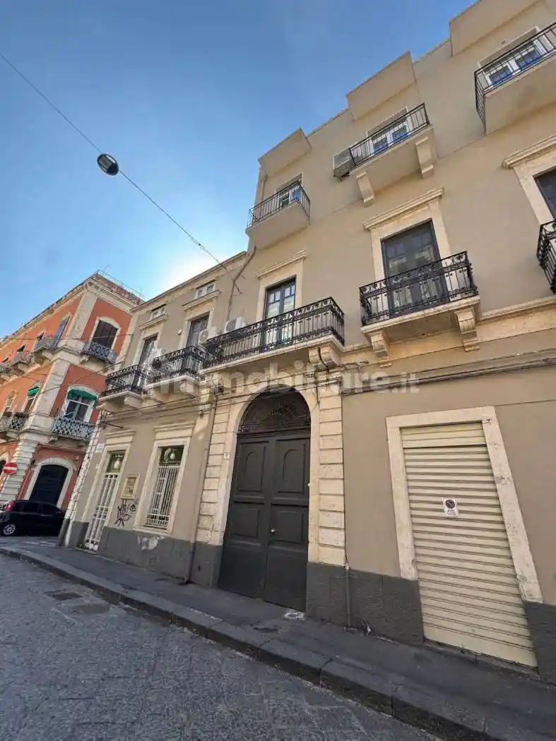 Appartamento in affitto a Catania