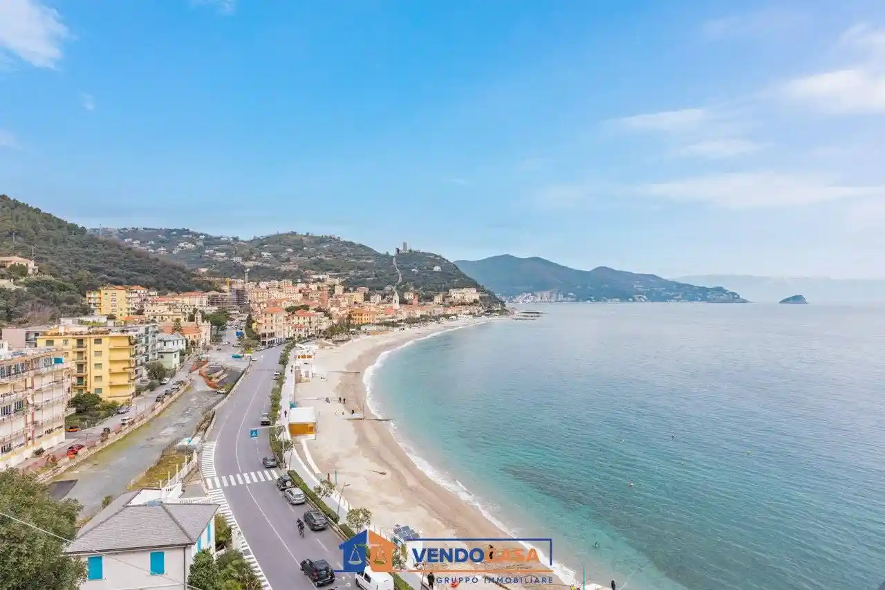 Appartamento in vendita a Noli