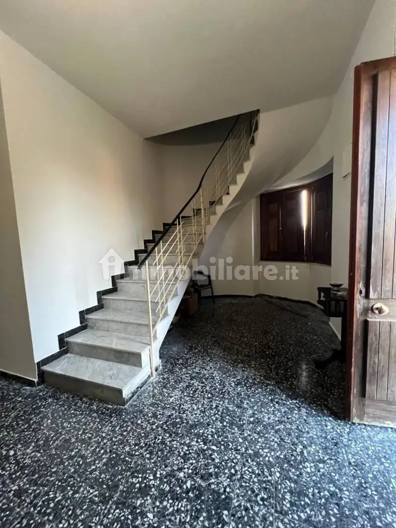 Villa unifamiliare via Vittorio Emanuele III, Collinas - foto 4