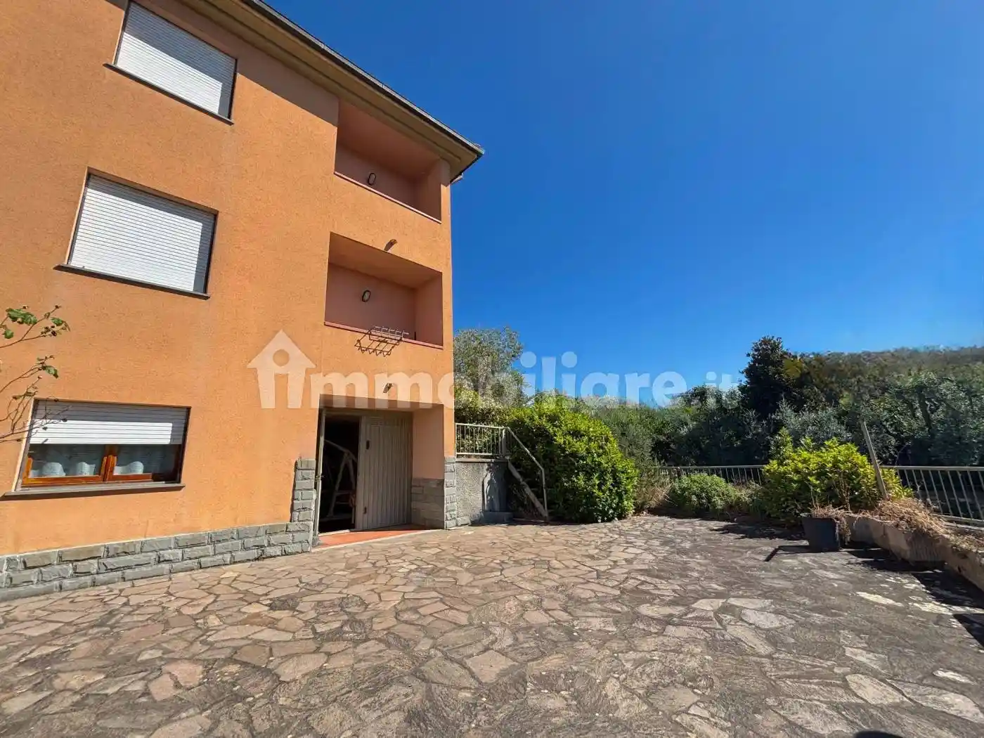 Casa indipendente in vendita a Cavriglia