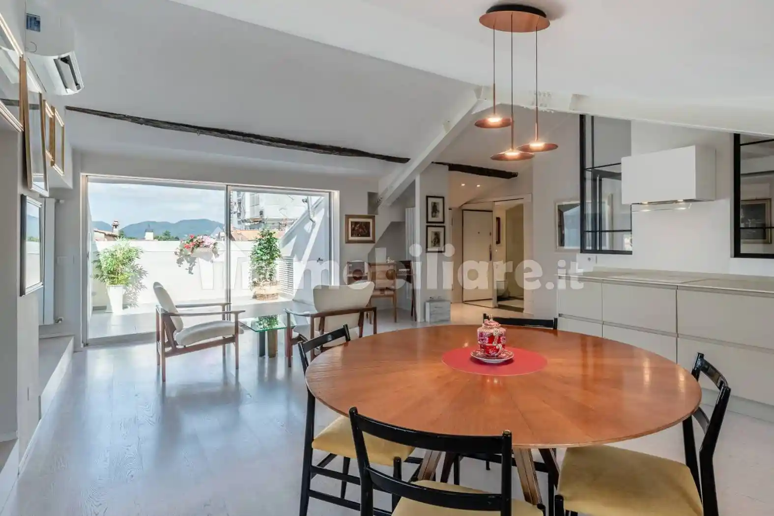 Appartamento in vendita a Lucca