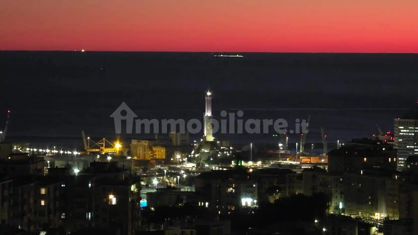 Appartamento in vendita a Genova