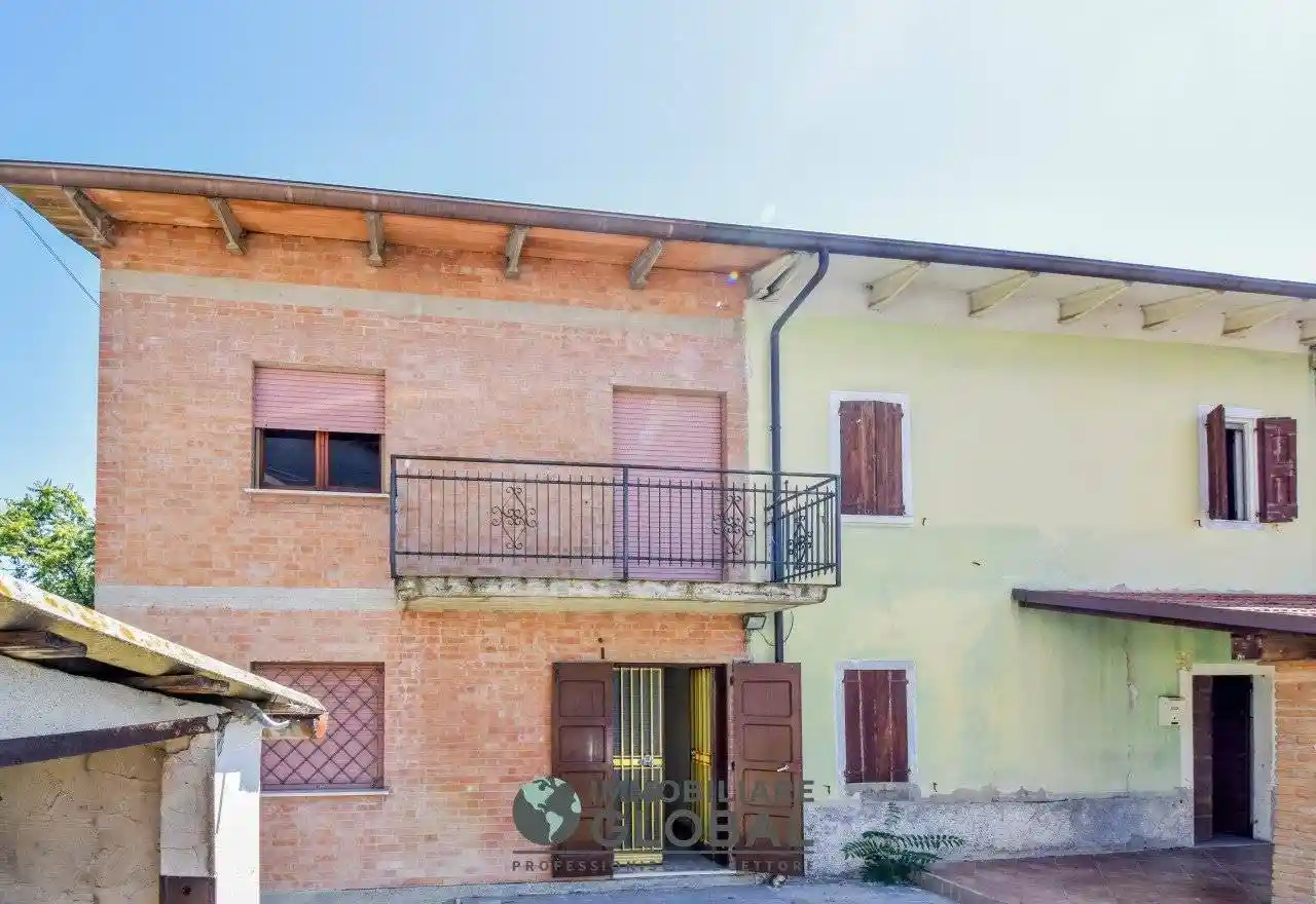 Villa in vendita a Castellarano