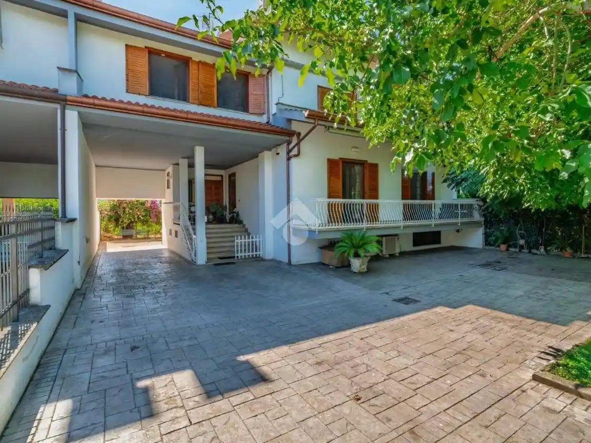 Villetta a schiera in vendita a Sermoneta