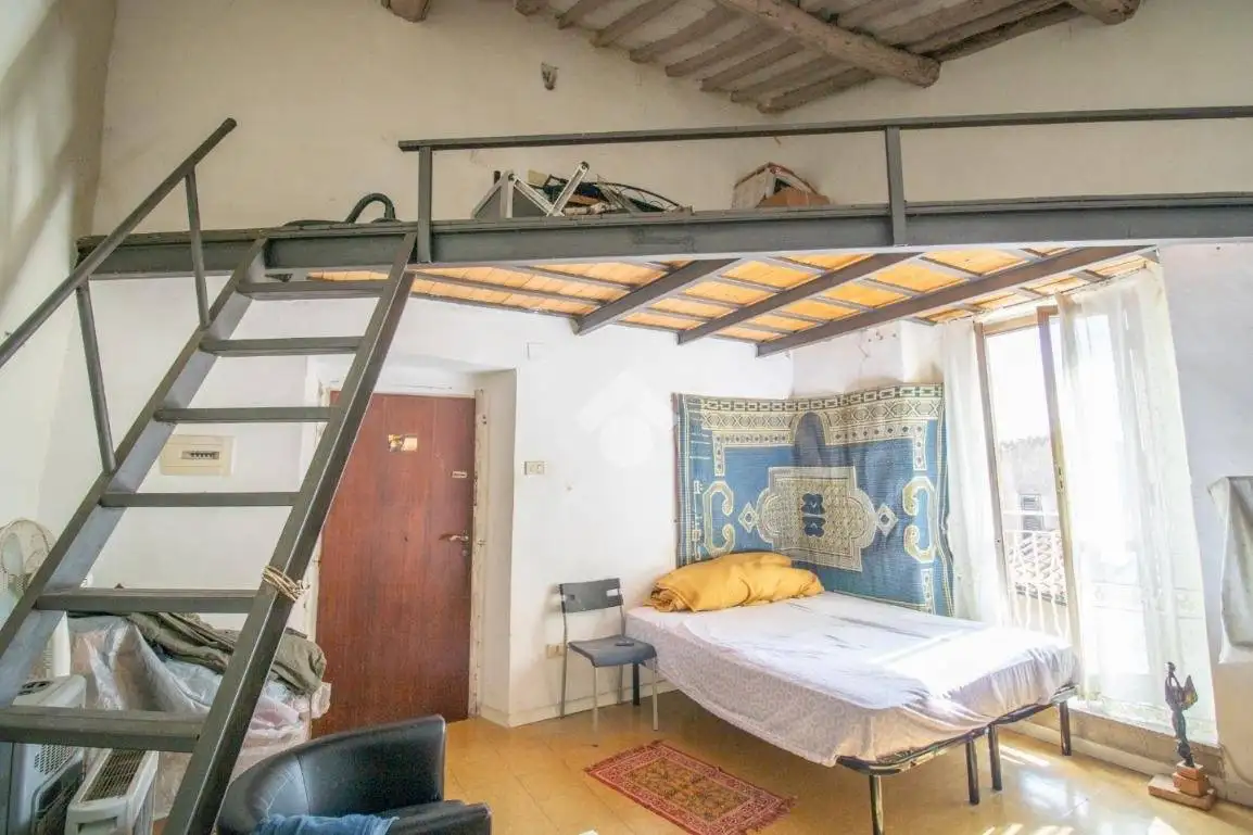 Appartamento in vendita a Stimigliano