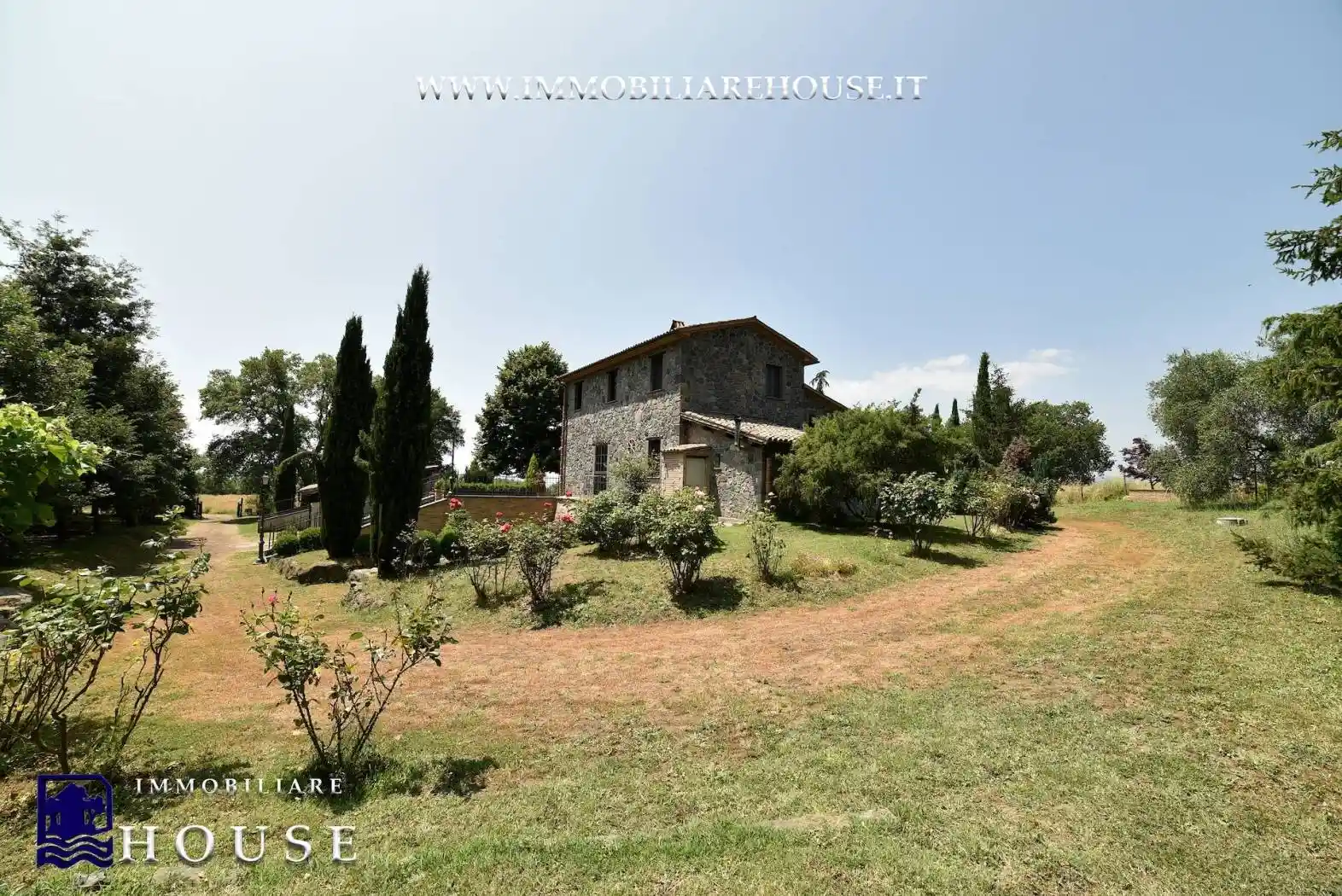 Villa in vendita a Bolsena