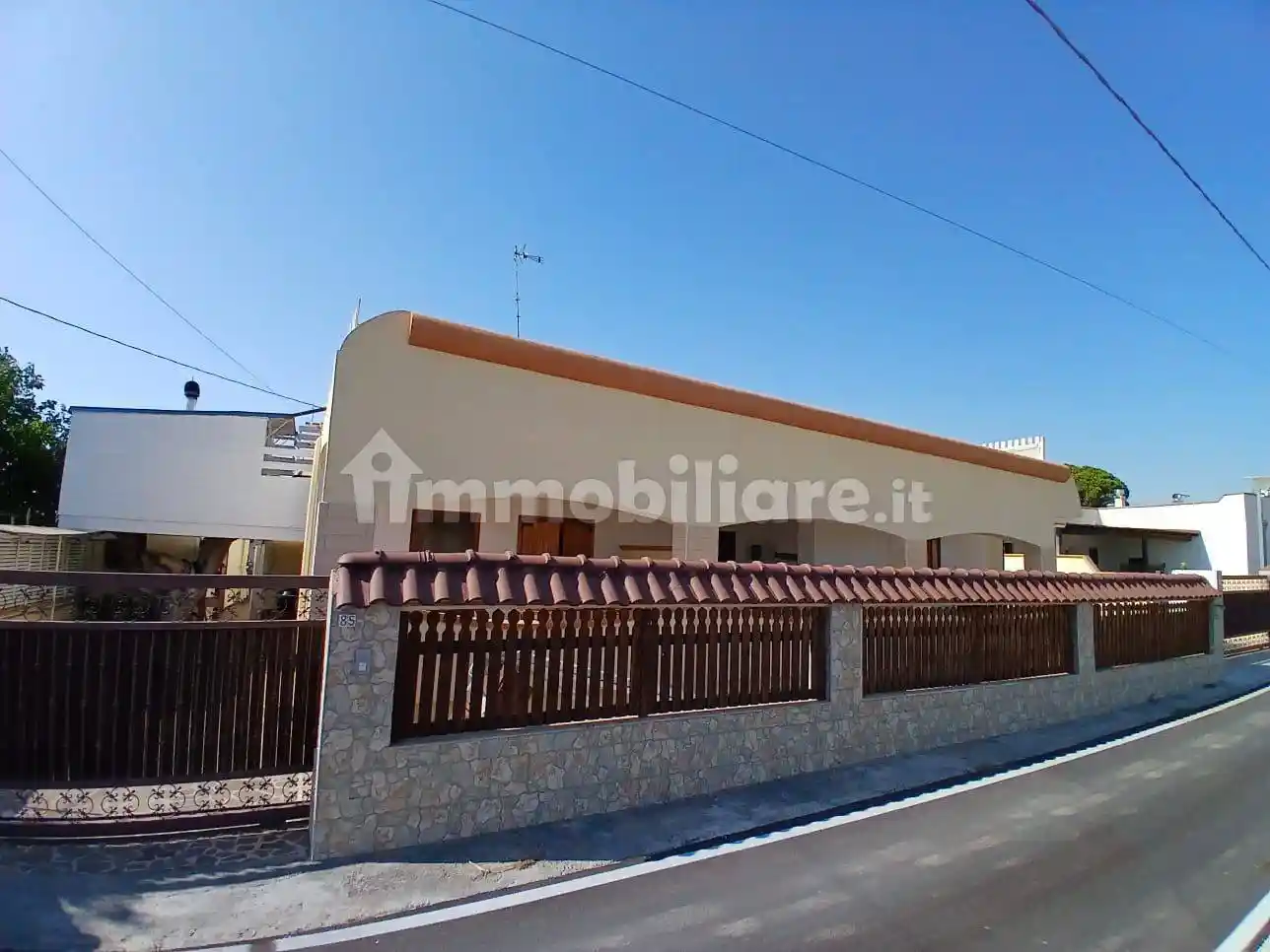 Villa in vendita a Racale