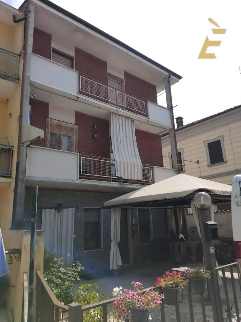 Rustico - Casale in vendita a Montechiaro d'Asti