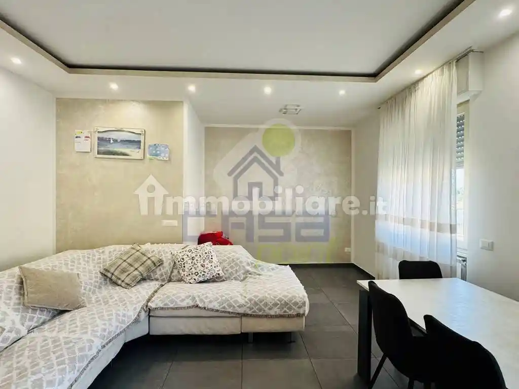 Trilocale via Platani 10, Via Dante, Cremona - foto 4