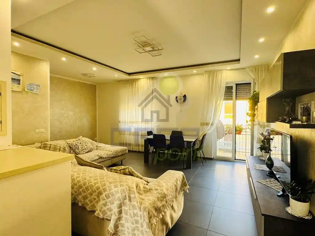 Trilocale via Platani 10, Via Dante, Cremona - foto 5