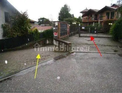 Appartamento in asta a Travedona-Monate