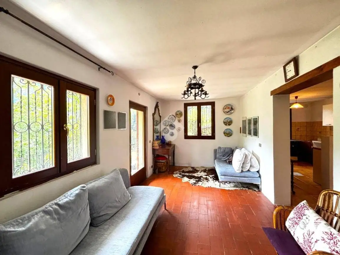 Villa in vendita a Valgoglio