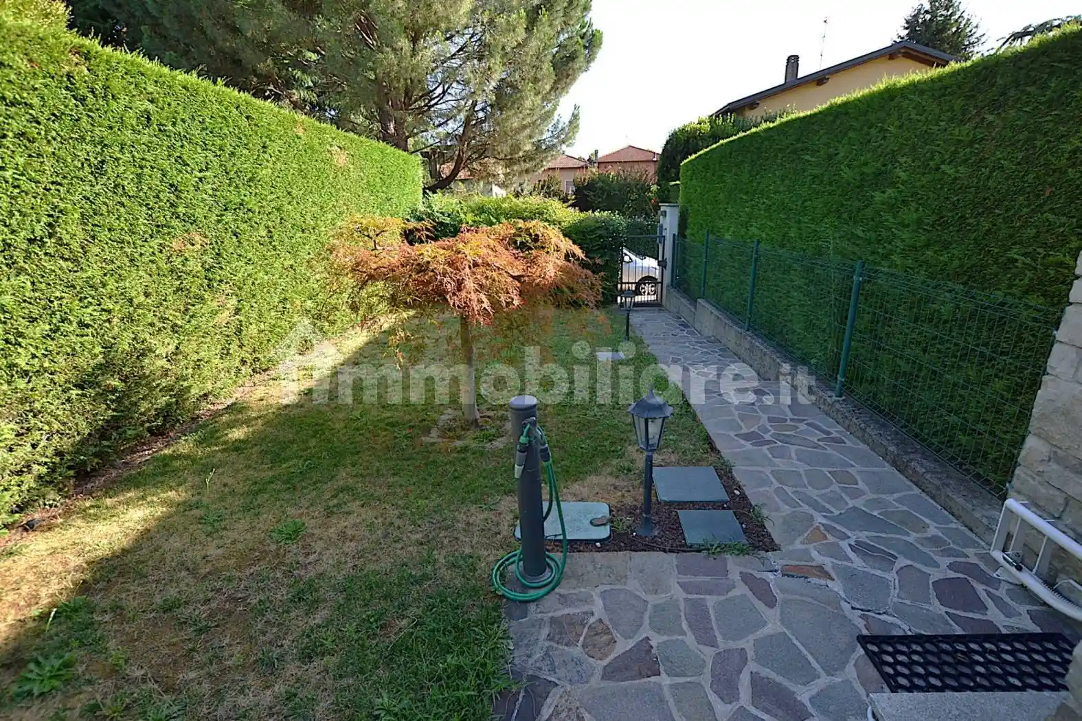 Trilocale via 25 Aprile 100, Brugarolo, Merate - foto 4