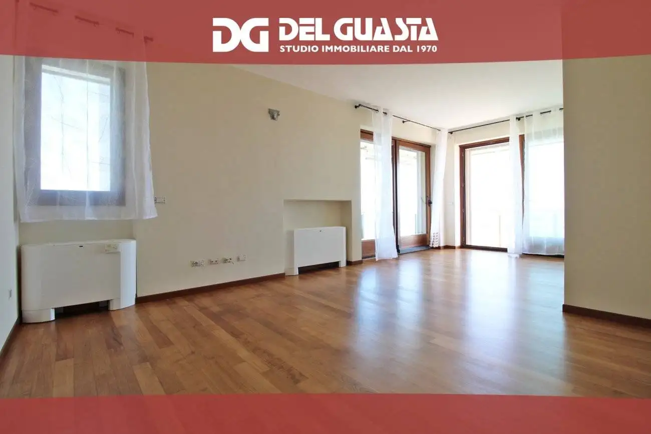 Appartamento in affitto a Genova