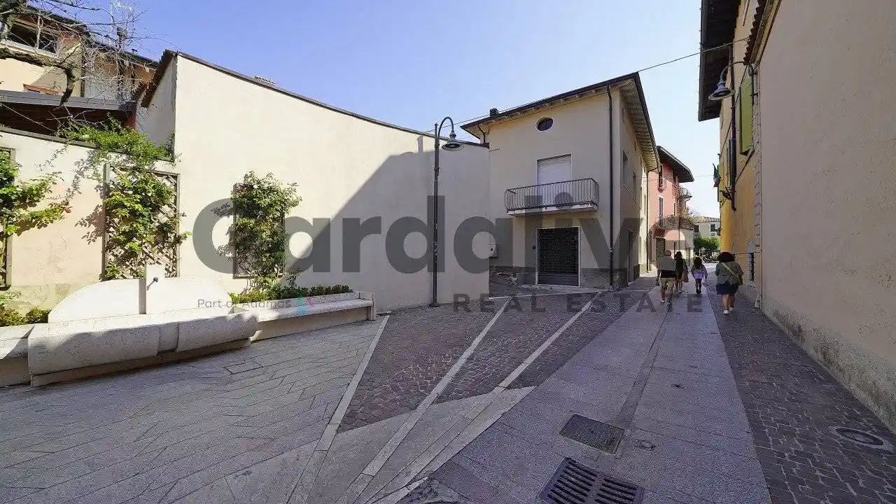 Appartamento in vendita a Moniga del Garda