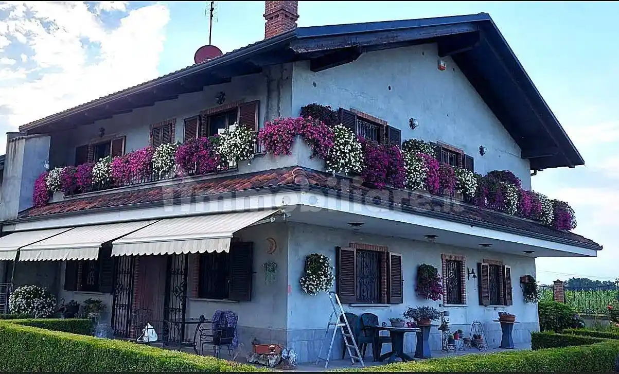 Villa in vendita a San Benigno Canavese