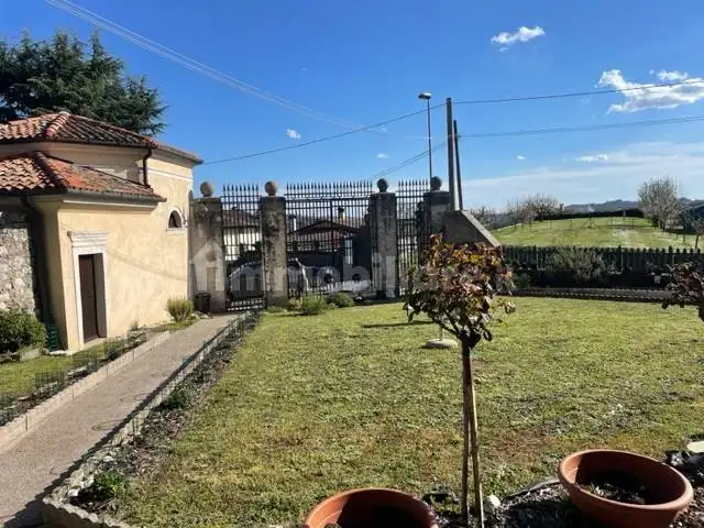 Appartamento in vendita a Colloredo di Monte Albano