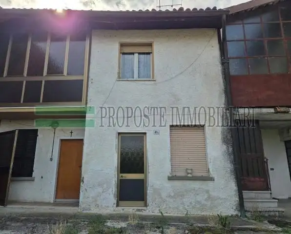 Casa indipendente in vendita a Ome