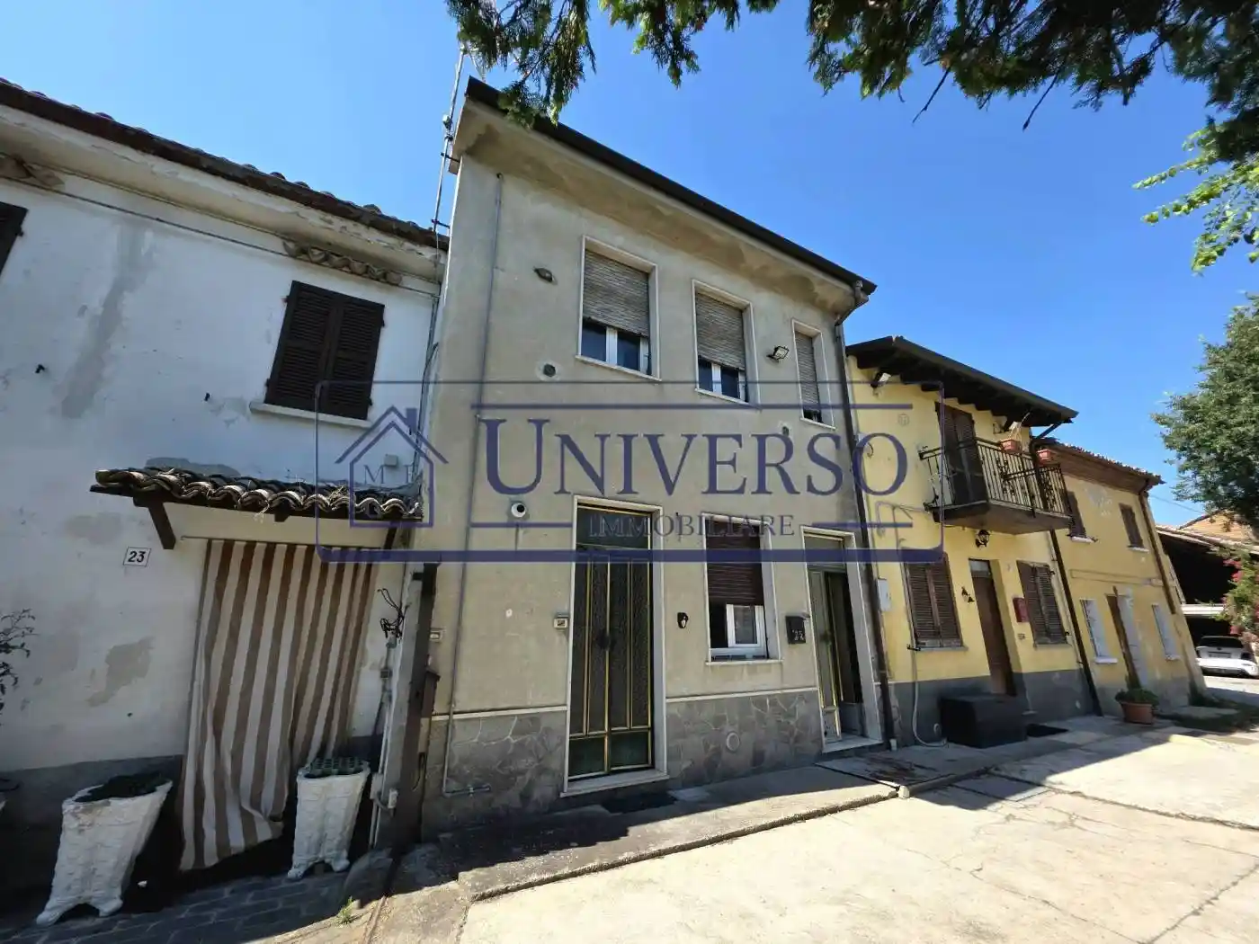 Casa indipendente in vendita a Voghera