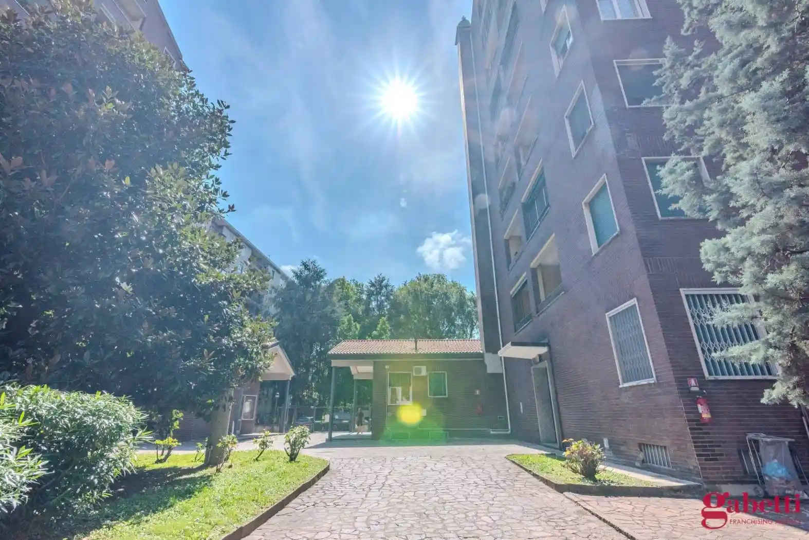 Trilocale via Leopoldo Marchetti 1, Pezzotti - Meda, Milano - foto 2