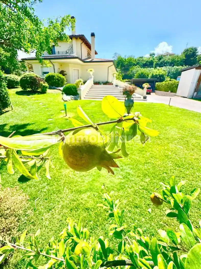 Villa unifamiliare via Fonte San Flaviano 20/B, Centro, Giulianova - foto 4