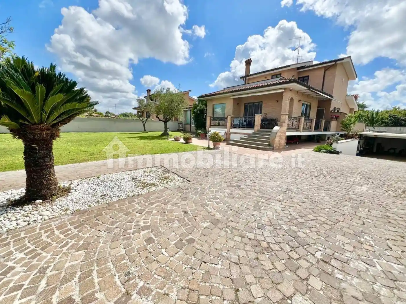 Terratetto unifamiliare via Policrate di Samo, Casal Palocco, Roma - foto 3